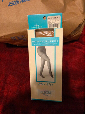Honors Hosiery